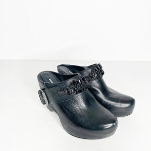 Vera Wang Lavender Jerrica Mules Black Leather rhinestone platform womens 36 6